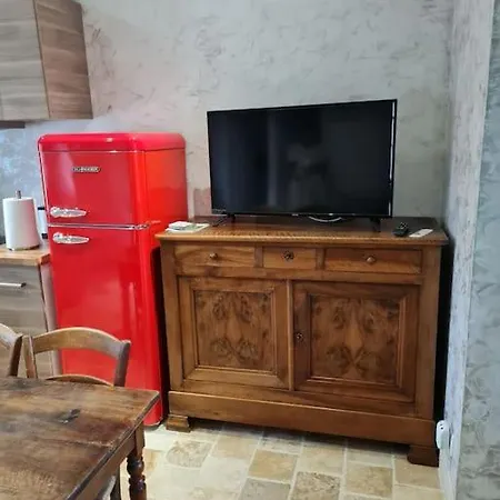 Petit 18 Eme Confort בית נופש Saint-Germain-des-Fosses