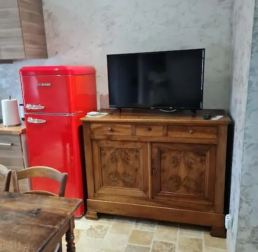 Petit 18 Eme Confort Casa de Férias Saint-Germain-des-Fosses